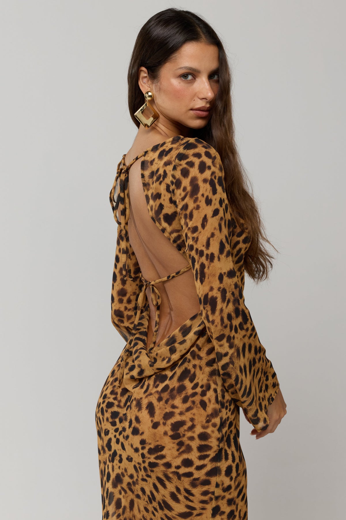 This is an image of Halley Chiffon Dress in 007 - RESA featuring a model wearing the dress