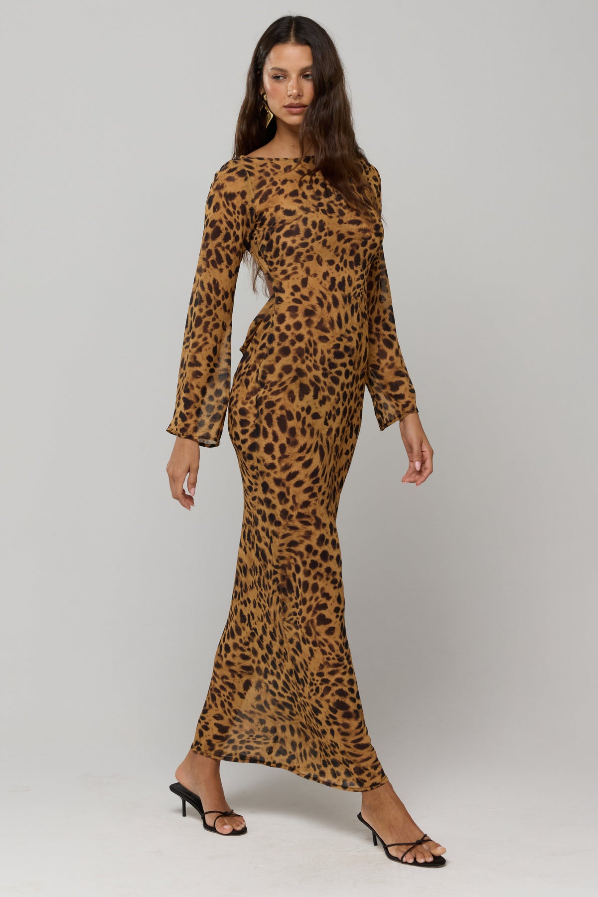 This is an image of Halley Chiffon Dress in 007 - RESA featuring a model wearing the dress