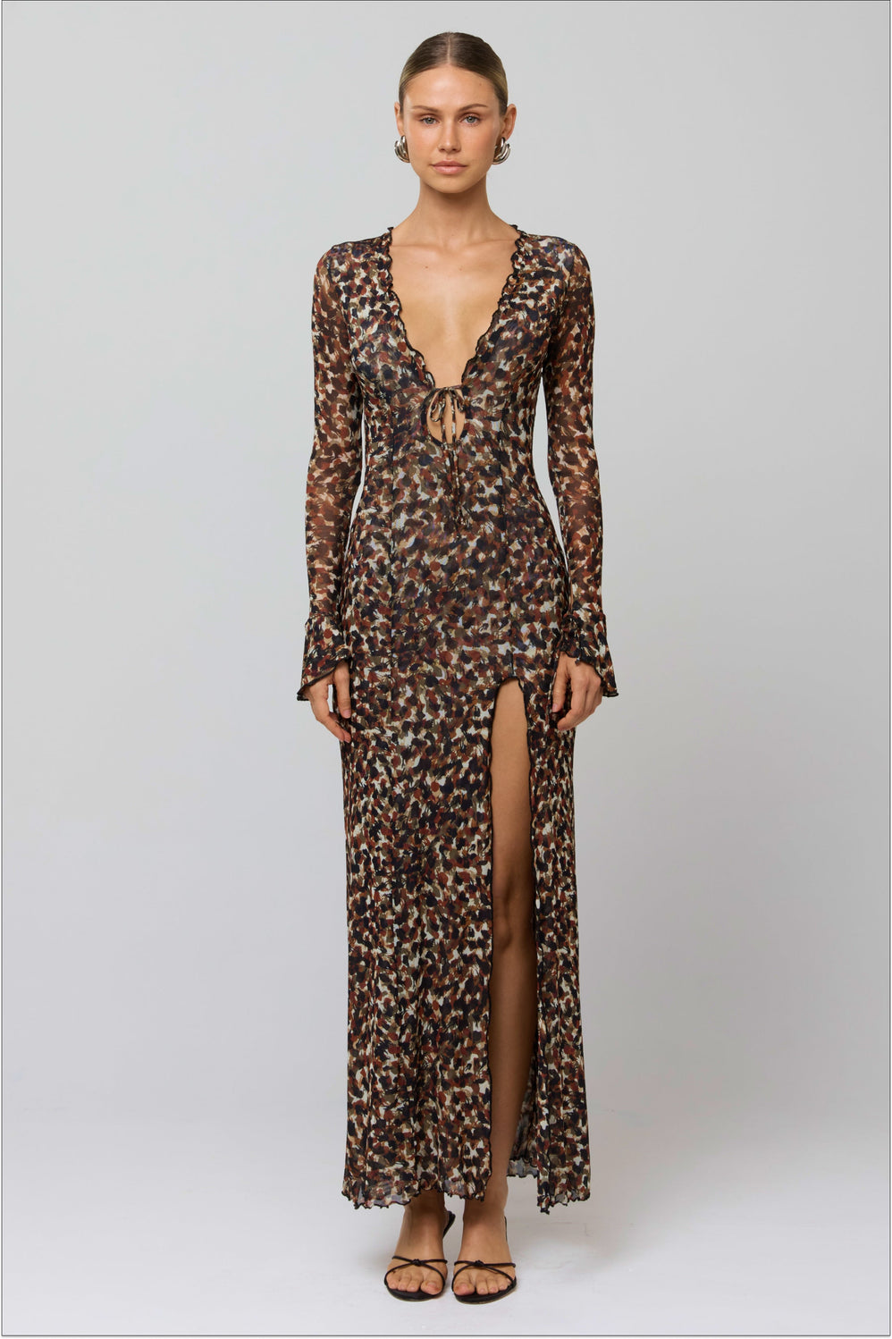 resa lennon maxi dress in Terra Sleeveless Twisted Front Cut Size:6 oz + Applicator The Lennon Maxi in Category_Midi Dresses