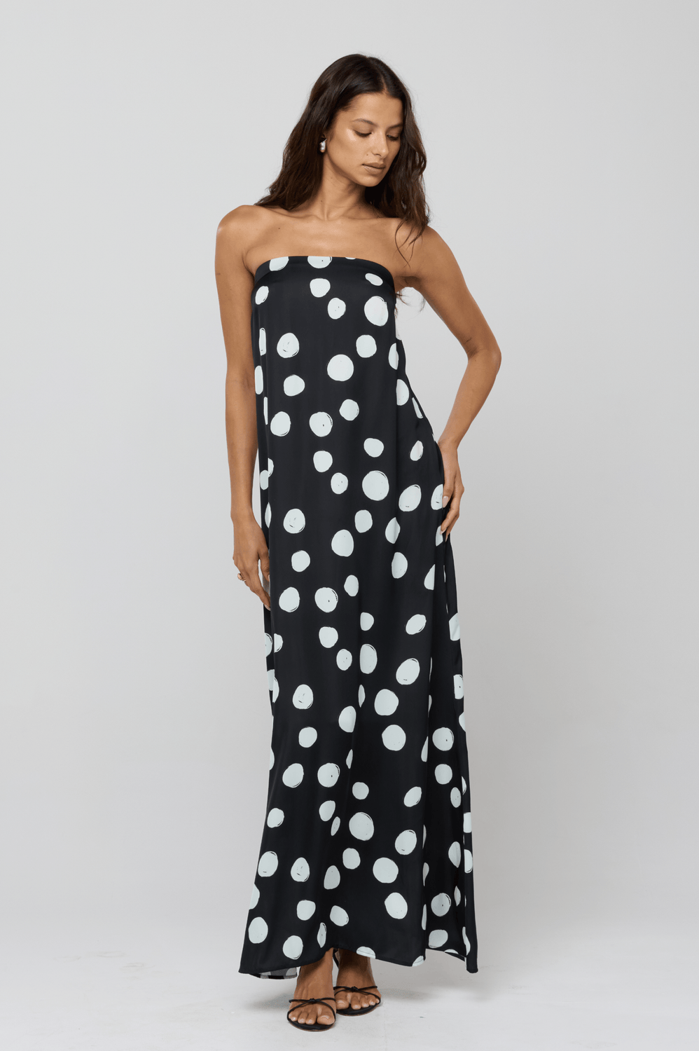 line and dot ophelia dress in Vogue DY3-7A Style:No Cape Cut from our premium Wasteland Punk Gray Hooded