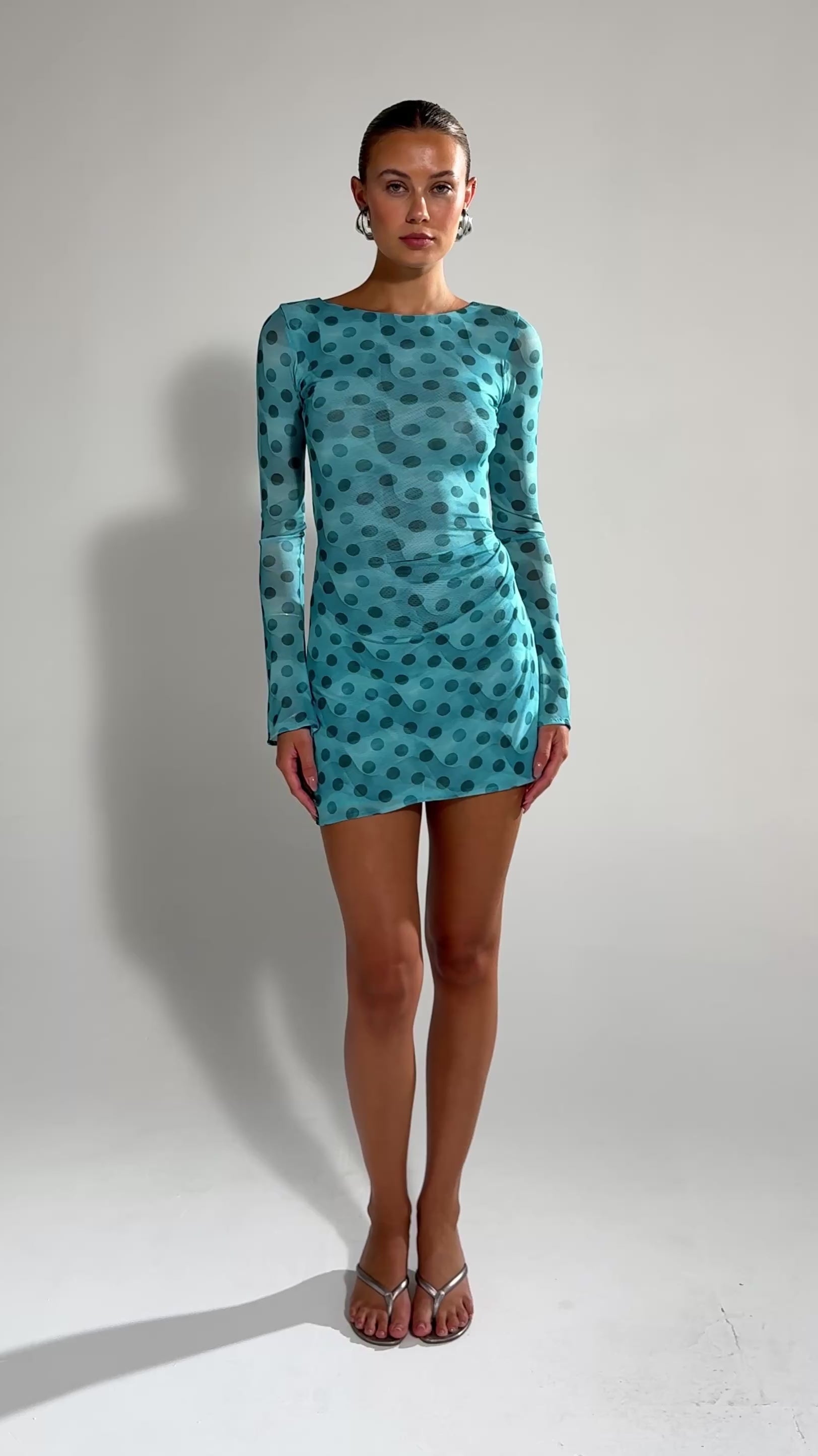 Mia in Aquamarine – RESA