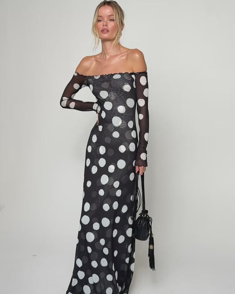 Bardot Maxi in Vogue – RESA