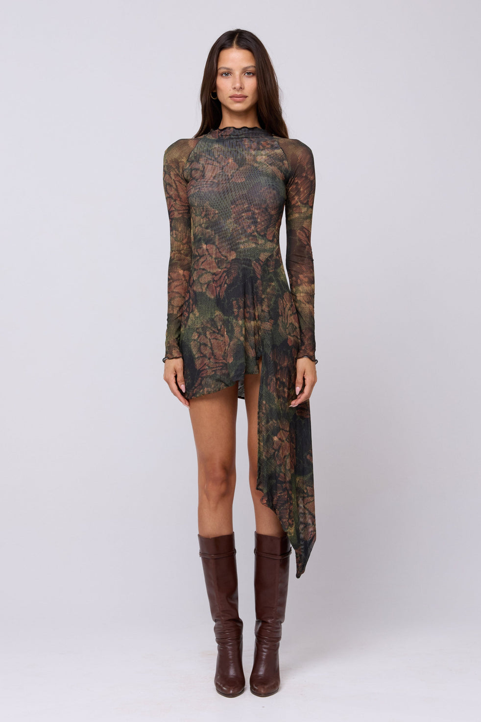 Suzanne Mini in Autumn – RESA